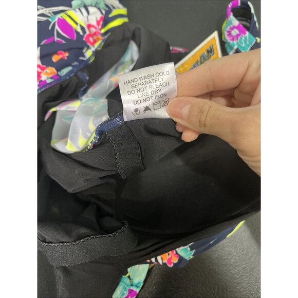 Caribbean Sand One Piece Bathing Suit Sz 24W Control Power Mesh Modest Floral - Picture 9 of 9